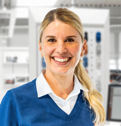 Simone Heck (Serviceleitung) - Autohaus Eifel Mosel GmbH