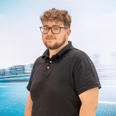 Niklas Nazareuus (Teiledienstmitarbeiter/Aftersales) - Autohaus Eifel Mosel GmbH